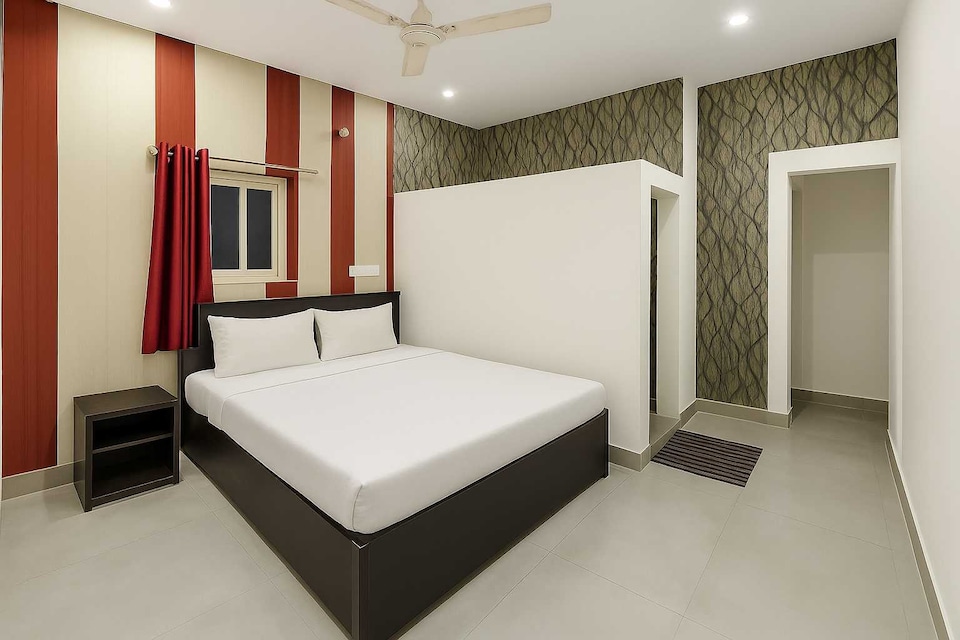 Hotel O Radhika Guest House, Mathura, Mathura