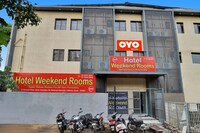 Hotel O Weekend Rooms