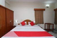 Capital O 1487 Hotel Gardenia Suite