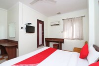 Capital O 1487 Hotel Gardenia Suite