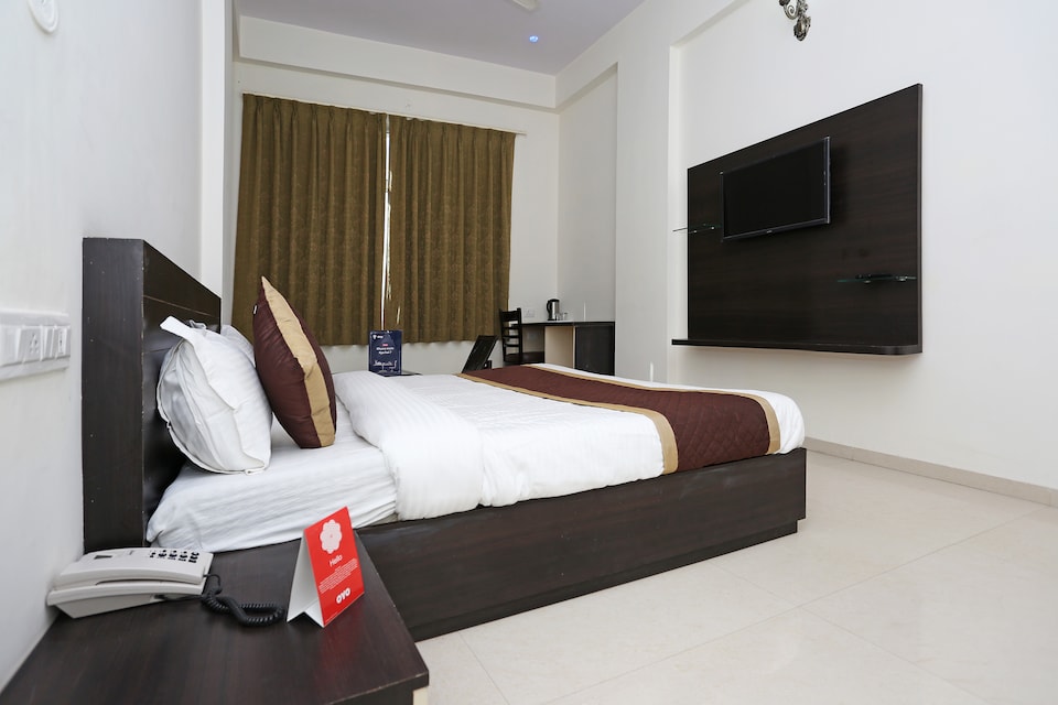 OYO 11484 होटल शिवम, Outer Ajmer, अजमेर