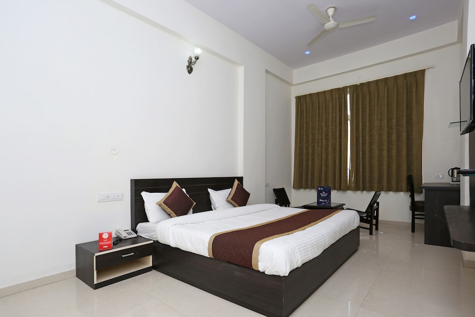 OYO 11484 होटल शिवम, Outer Ajmer, अजमेर