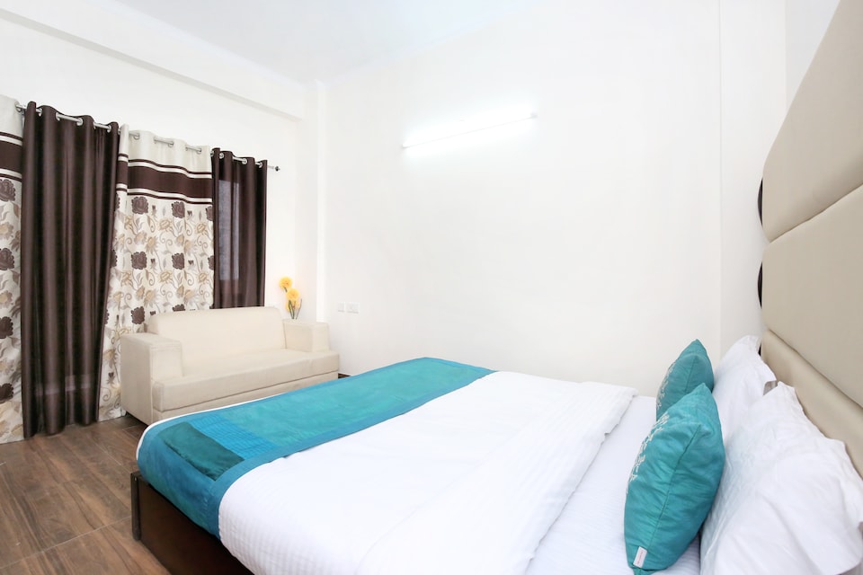 OYO Home 11486 Nature's Paradise 1BHK, Bharari, Shimla