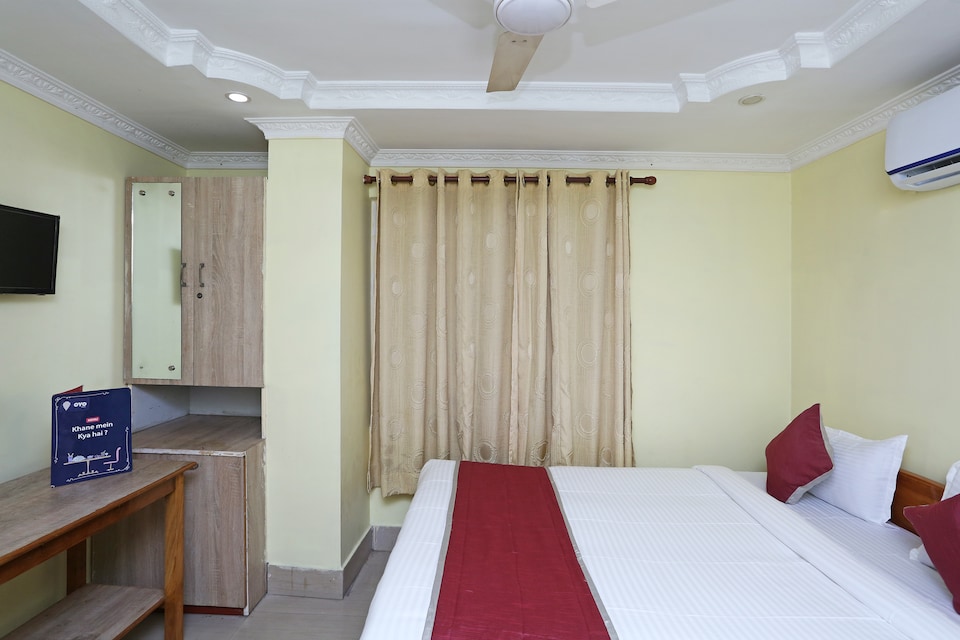 OYO Hotel Subham Palace, Beltola Guwahati, Guwahati