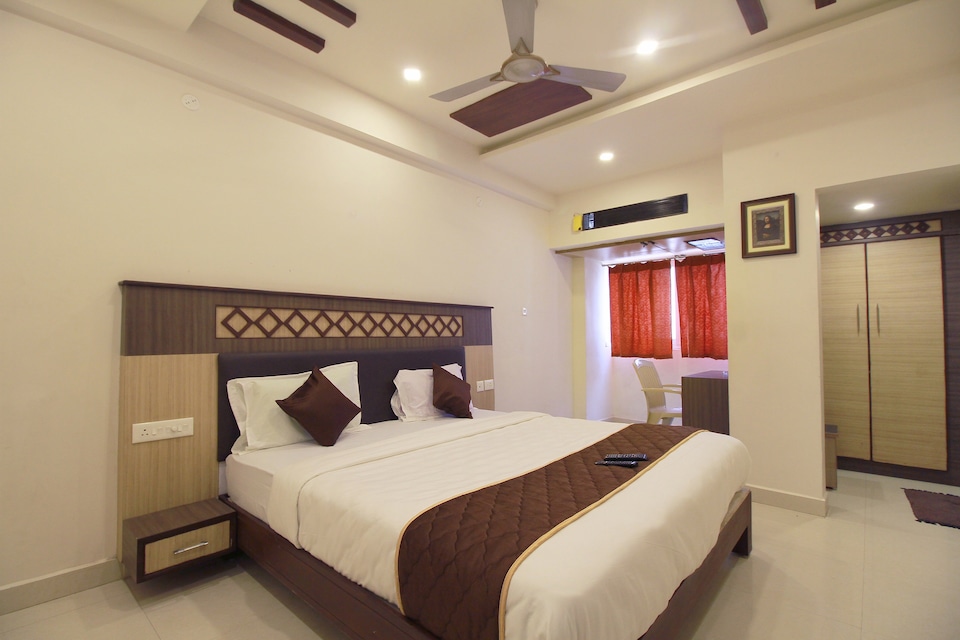 OYO 11489 PKN Classic Regency, Madurai City Centre, Madurai