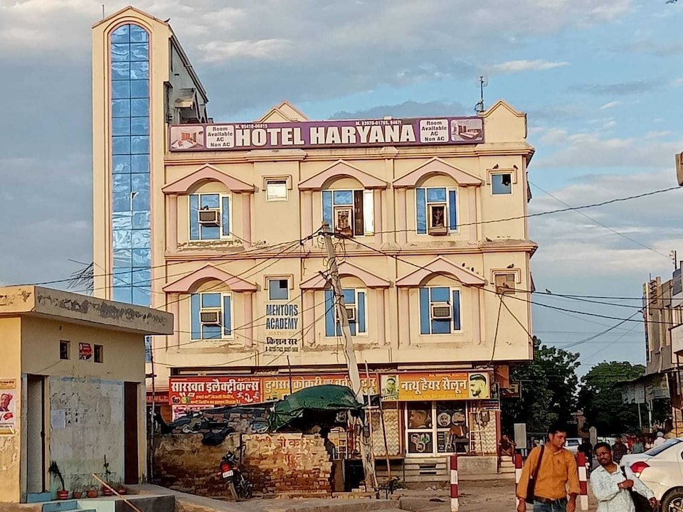 OYO 90500 Hotel Haryana, Suratgarh, Suratgarh