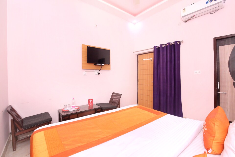 OYO 11497 Hotel Sharnam, Mohali Bus Stand Chandigarh, Chandigarh