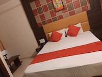 OYO Relax House