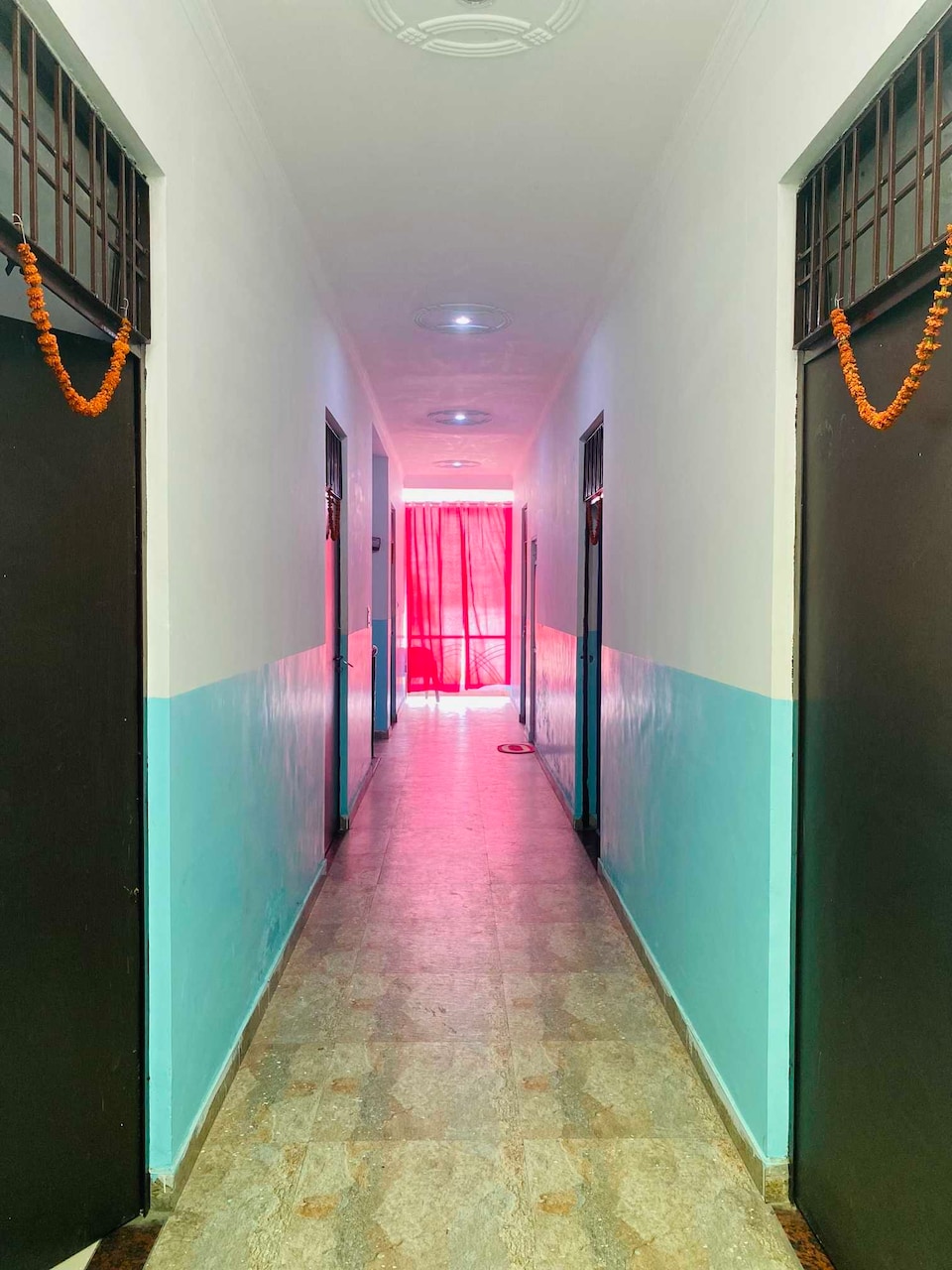 SPOT ON Oyo Vardan Hotel & Restaurant, Muzaffarnagar, Muzaffarnagar