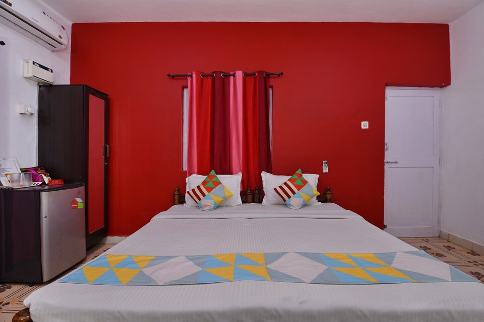 OYO Home 11508 Colourful Studio, Calangute Goa, Goa
