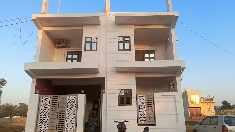 Prop Live in New code - GRG2837, Old Gurgaon, Gurgaon