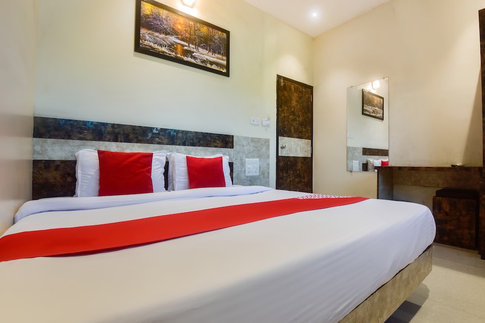 OYO 11511 Hotel Embassy Grand, Mumbai BKC, Mumbai