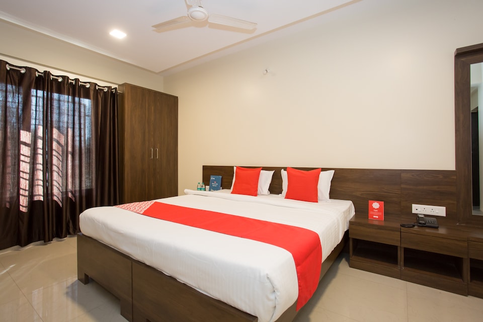 OYO 11512 Hotel Kedari Residency, Pune Camp, Pune