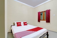 OYO 91353 Hotel Surya Andesa