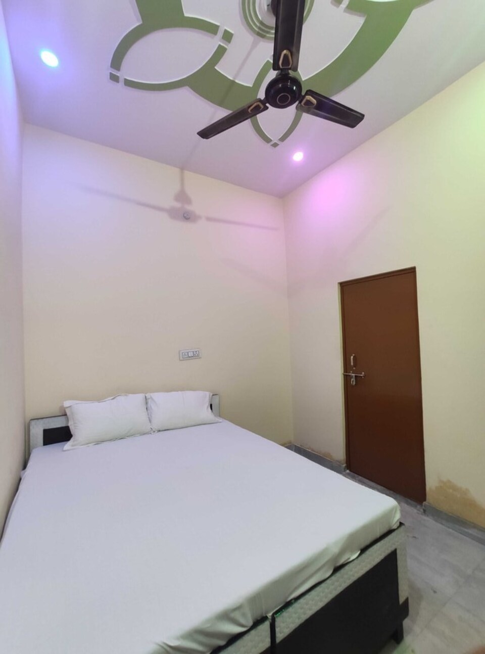 OYO 90670 Hotel Porus Inn, Aligarh, Aligarh
