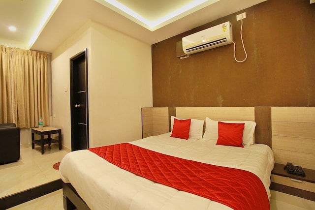 Collection O Thiruparankundram City Centre Formerly Sathyaa Grand Inn