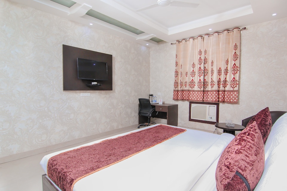 LIVE as LCK2563, Charbagh Lucknow, Lucknow