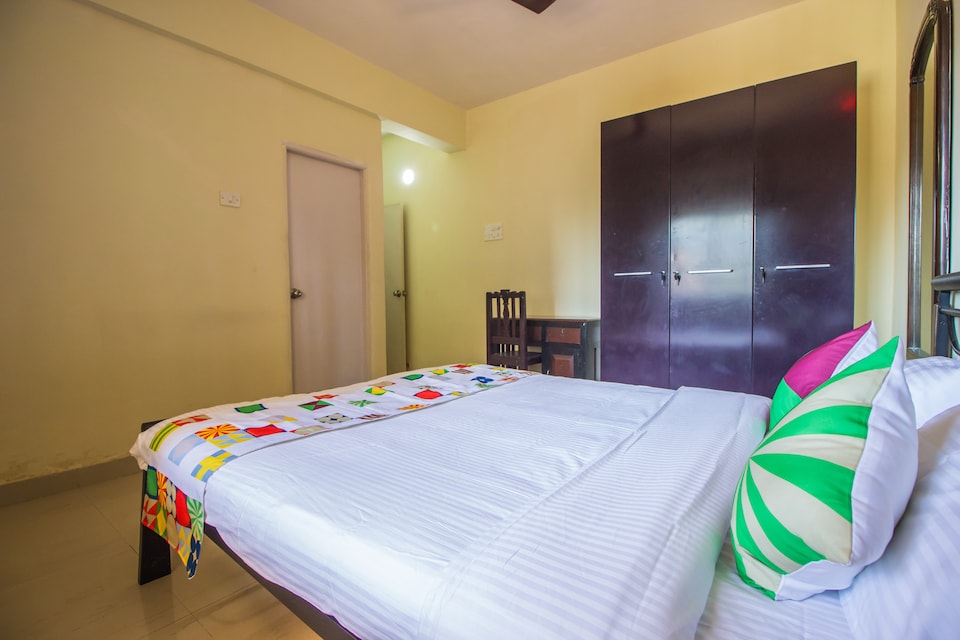 OYO Home 1203 Roadside 2BHK Bhatlem Panjim, Panjim Goa, Goa