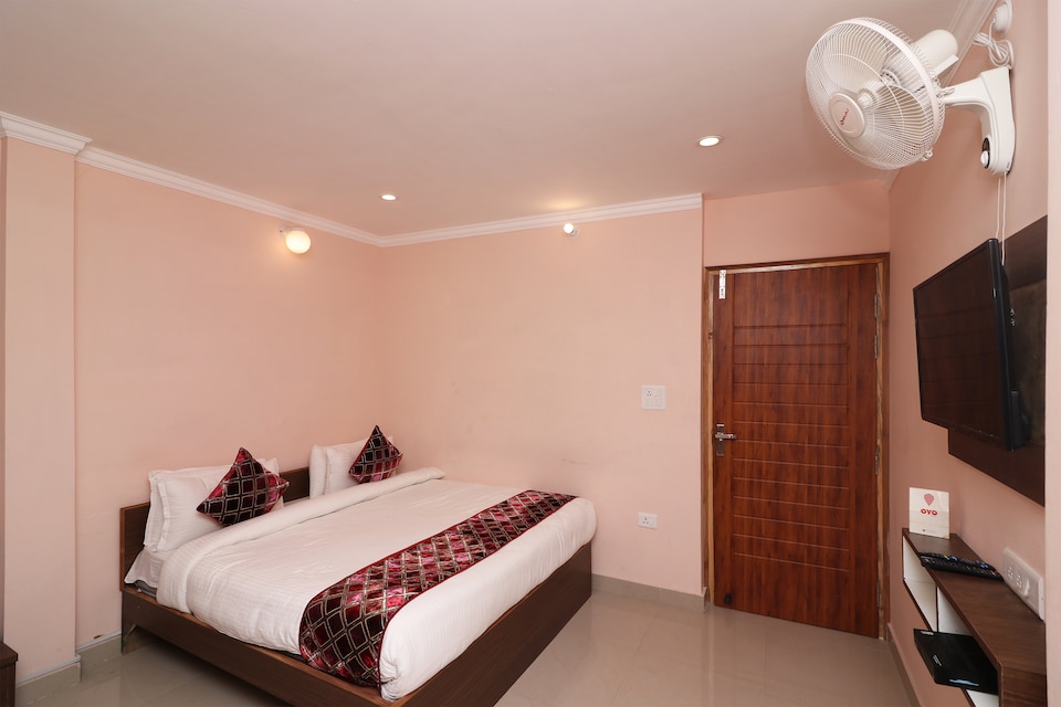 OYO 11541 Misty Heights, Bhowali Nainital, Nainital