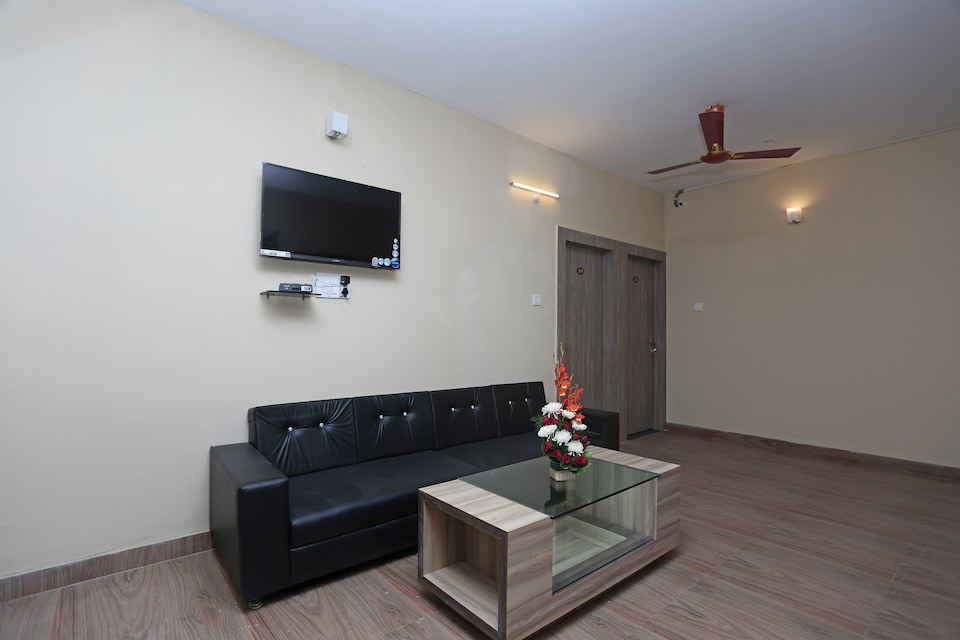 OYO Flagship 11549 Crystal INN, Sakchi Jamshedpur, Jamshedpur