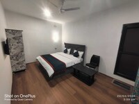 Hotel O Graceland