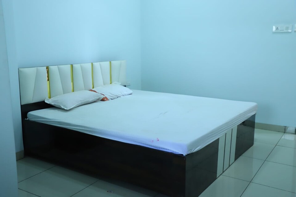 OYO Parth Lough, Latur city, Latur