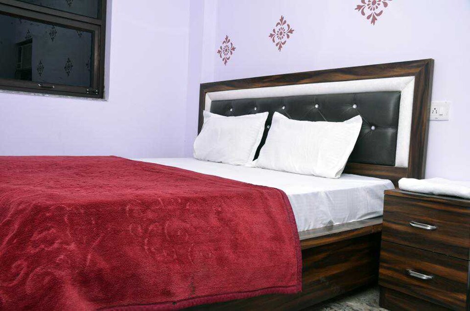OYO 90777 Hotel Neelkanth, Meerut, Meerut
