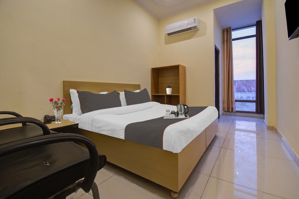 OYO Flagship 90789 Hotel Bm Inn, Vaishali Nagar Jaipur, Jaipur