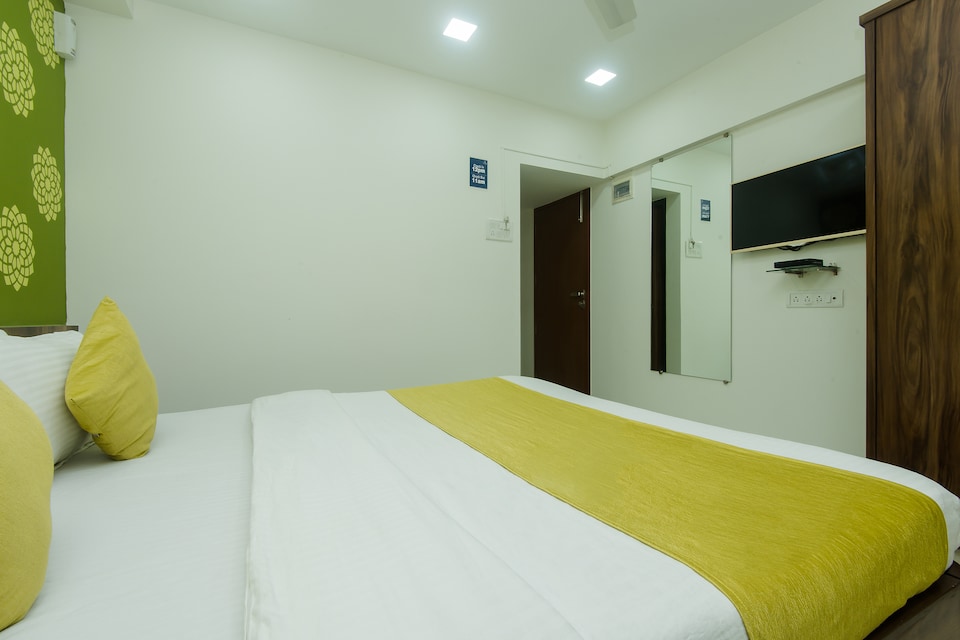 OYO 11561 Imperial Bungalow, Mumbai BCEC, Mumbai