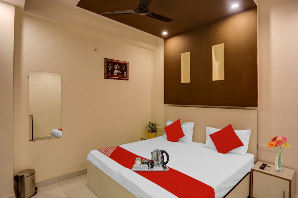 Hotel O Luxury Inn, Indirapuram Ghaziabad, Ghaziabad