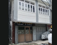 Hotel O J P Lodge Kalimpong