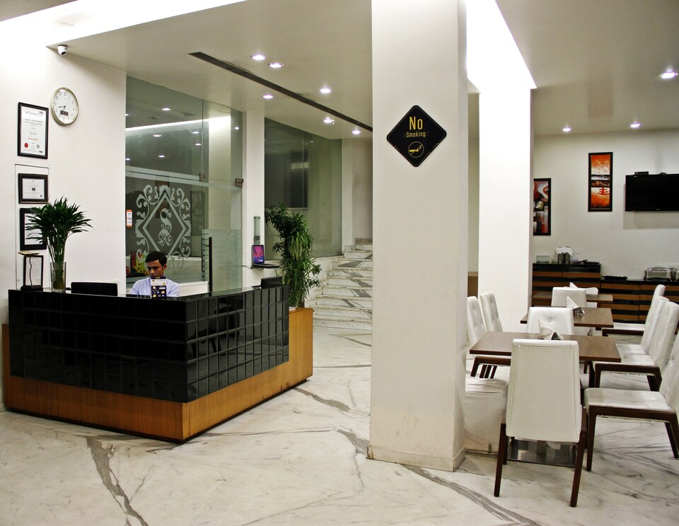 OYO 1495 Hotel Sage, Saket Delhi, Delhi