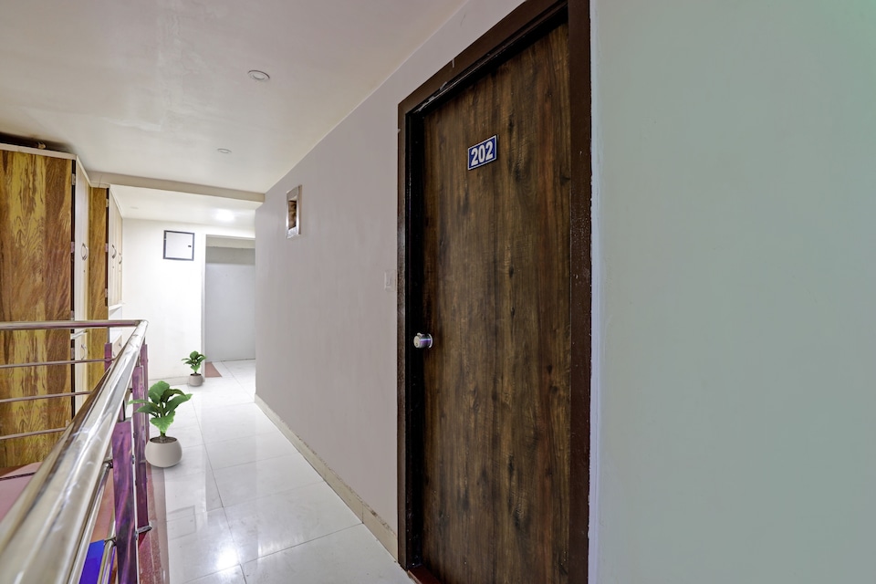 Hotel O Royal, SP Ring Road Nikol-Odhav, Ahmedabad