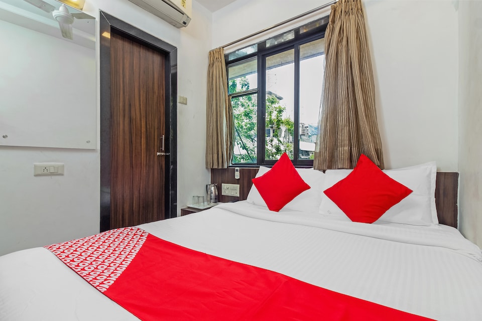 Capital O 16319 Hotel Victoria, Mumbai CST-Churchgate-Colaba, Mumbai