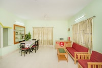 OYO Hotel Red Carpet Residence Near Lalbagh Botanical Garden