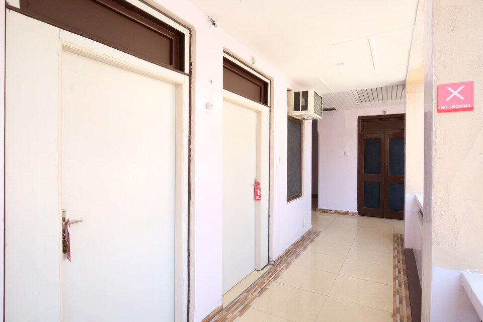 OYO Flagship 11595 Hotel Roxy, Sodal Mandir Jalandhar, Jalandhar