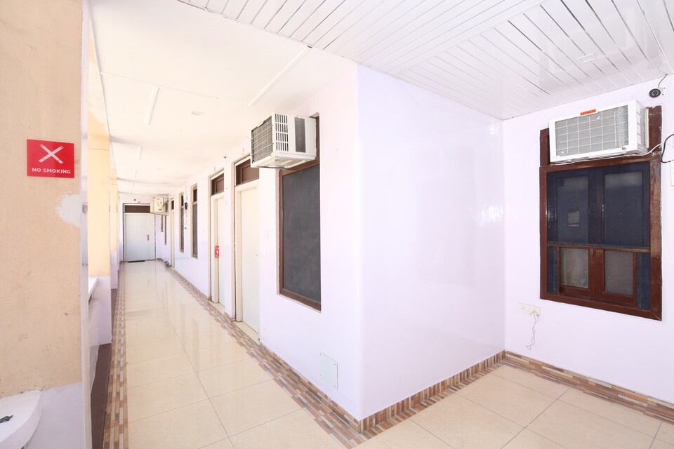 OYO Flagship 11595 Hotel Roxy, Sodal Mandir Jalandhar, Jalandhar