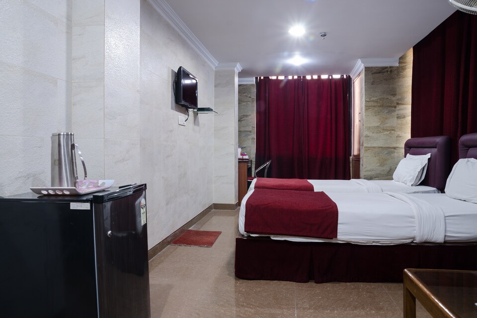 OYO 11604 Flagship Kolkata Airport near City Center 2, Rajarhat Kolkata, Kolkata