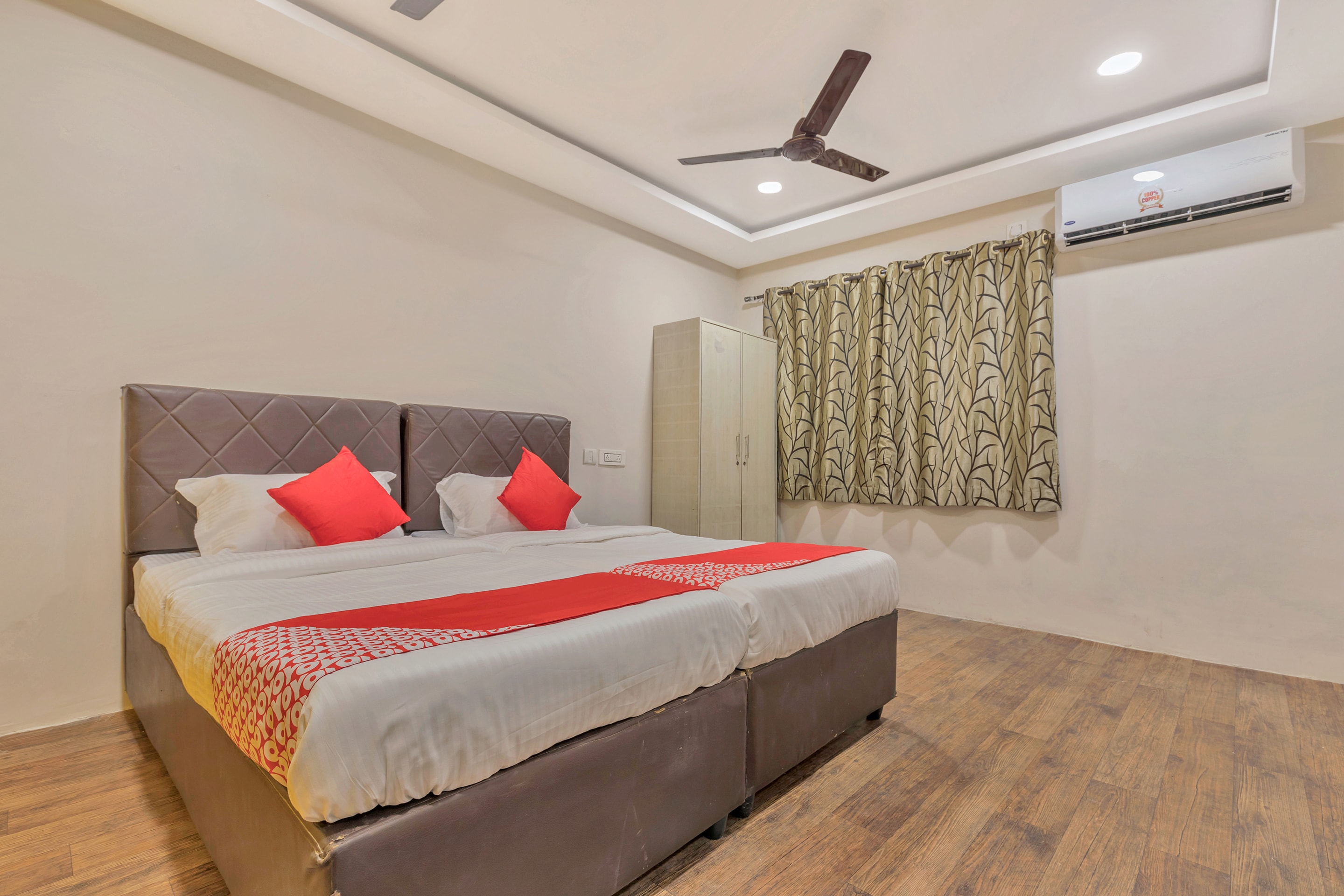 OYO 11609 Hotel Silver Inn  OYO Rooms Hyderabad  Book    2413 OYO