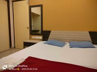 Hotel O Golden beach inn