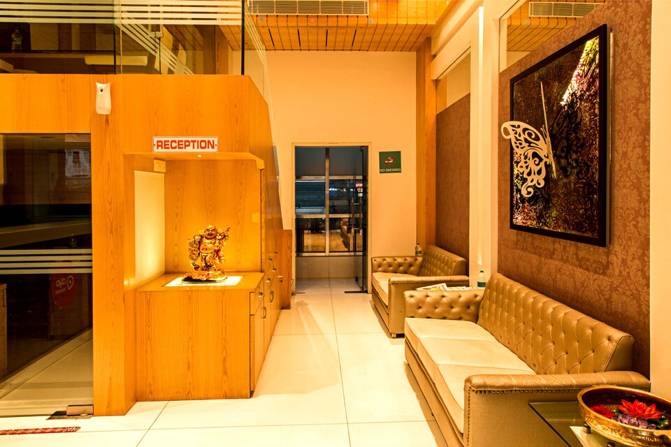 OYO 392 Hotel Vinyasa, Mumbai Thane-Mulund-Bhandup, Mumbai