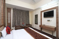 OYO Hotel Sunshine Inn