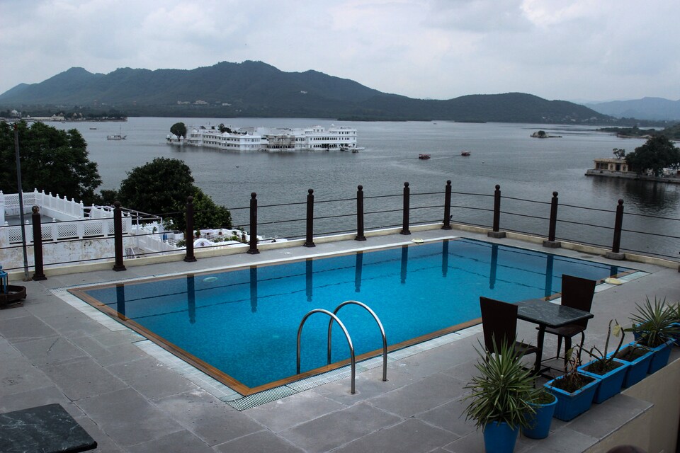 OYO 1501 Hotel Udai Garh, Gulab Bagh, Udaipur