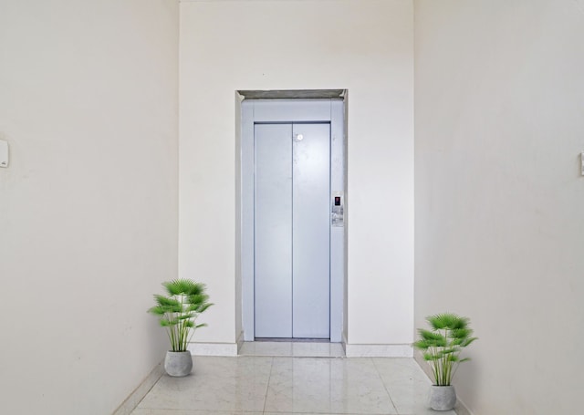 Hotel O SILVER SUITES 