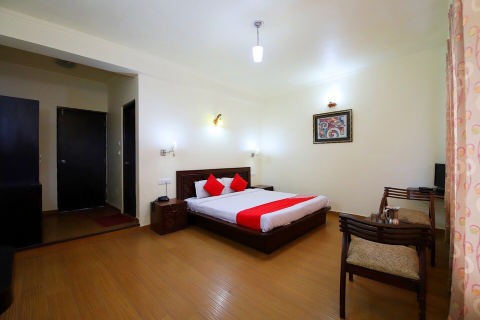 OYO 11645 Hotel Japika Inn, Old Manali Road, Manali