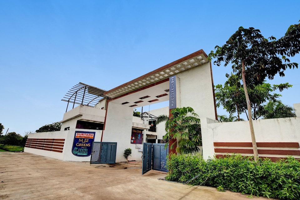 OYO Townhouse 1068 M22 Resort, Navsari, Navsari