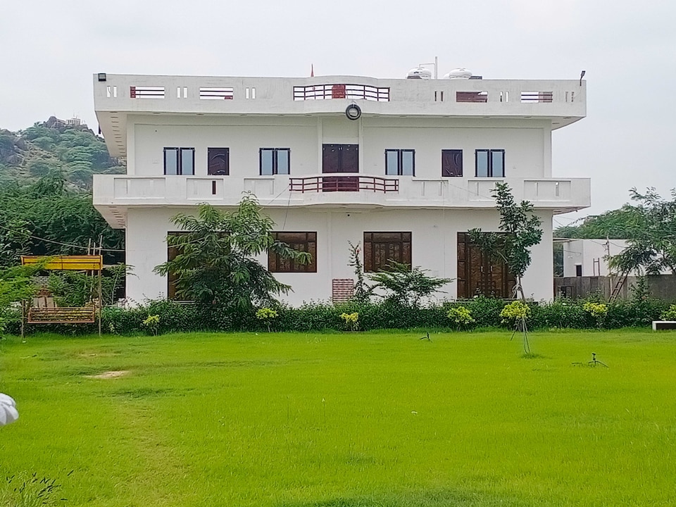 OYO Shree Nath Palace, Ajmer, Ajmer
