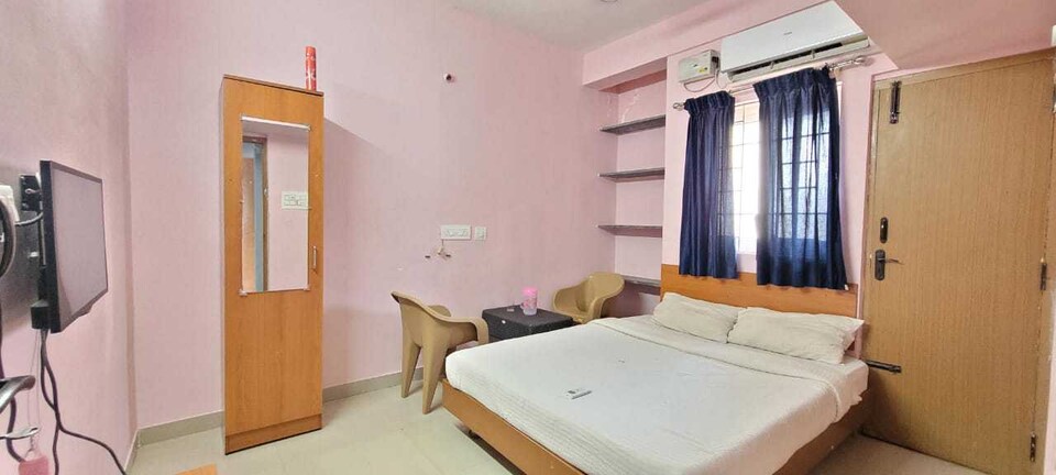 SPOT ON Amman Lodge, Erode, Erode