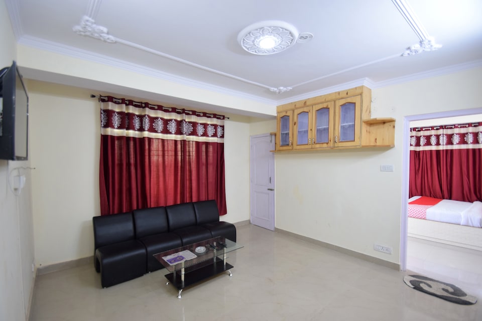 OYO Home 11658 Mountain View 2BHK, New Shimla, Shimla