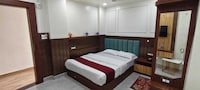 Hotel O K2